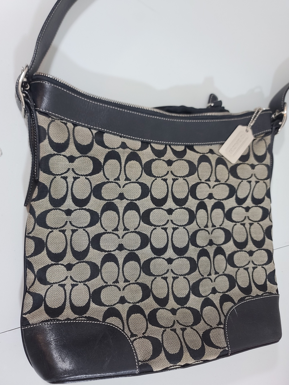 Coach  Vintage Signature Canvas Hobo Bag in Black/Tan